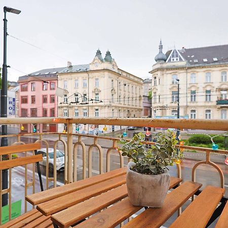 Charming Old Town Family Retreat Apartment Bratislava Ngoại thất bức ảnh