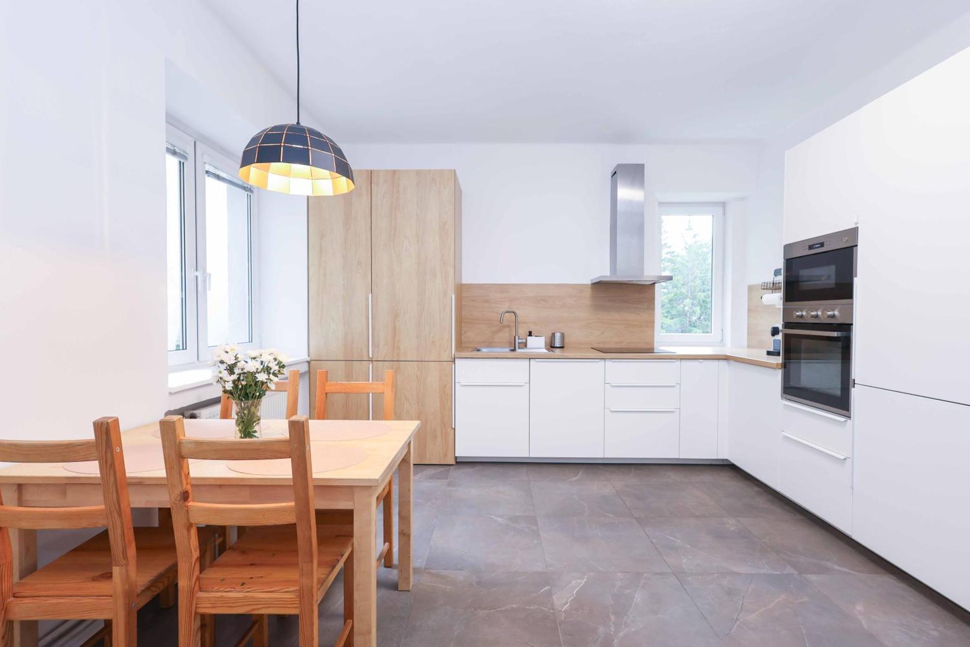 Charming Old Town Family Retreat Apartment Bratislava Ngoại thất bức ảnh